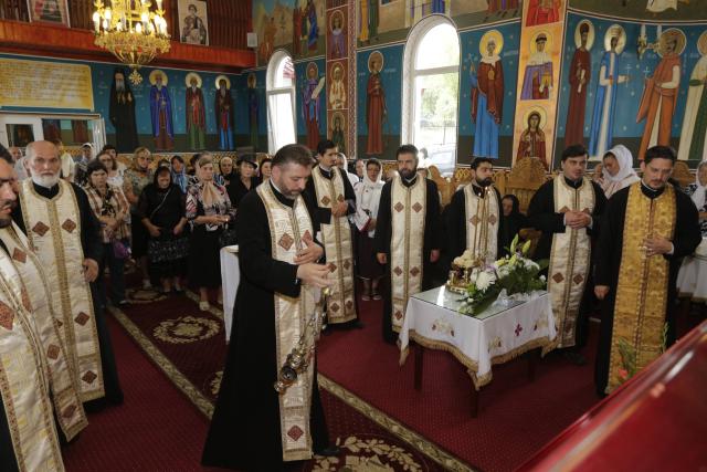 Mica parohie Homiceni din Protopopiatul Piatra-Neamț și-a sărbătorit cel de-al doilea ocrotitor