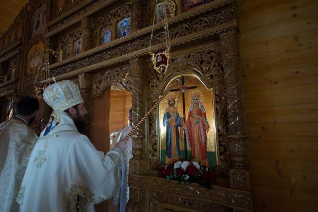 Sfințire de biserică la Dancaș: „Ce ne dă Dumnezeu în Sfânta Biserică? Ne dă iertare de păcate”