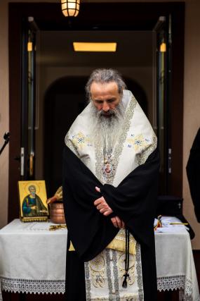 Sfinţire de casă parohială în Cucuteni - Leţcani, oficiată de IPS Mitropolit Teofan