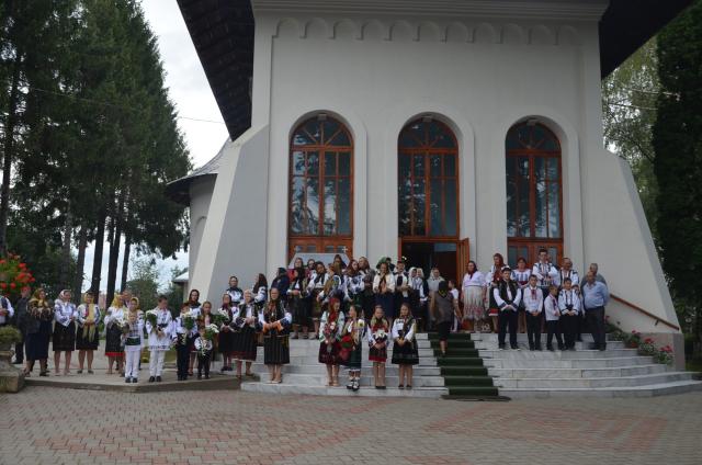 PS Damaschin: „Dumnezeu ne ştie viaţa noastră cu bunele şi cu mai puţin bunele ei”