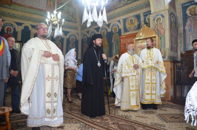PS Damaschin: „Să facem cele ale credinţei şi se va înmulţi credinţa noastră!”