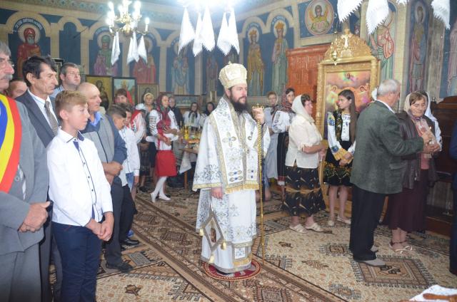 PS Damaschin: „Să facem cele ale credinţei şi se va înmulţi credinţa noastră!”