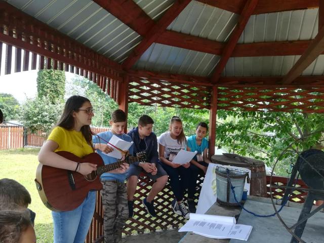 „Tabăra  din pridvorul  satului” - Smârdan,  ediția  a IV-a