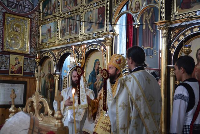 Preasfințitul Damaschin, către tinerii Taberei de la Putna: „Nu intrați în șuvoiul nedreptății, al imposturii, al fățărniciei”