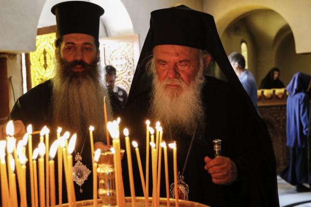 Preafericitul Părinte Ieronim s-a rugat pentru victimele incendiului din Grecia