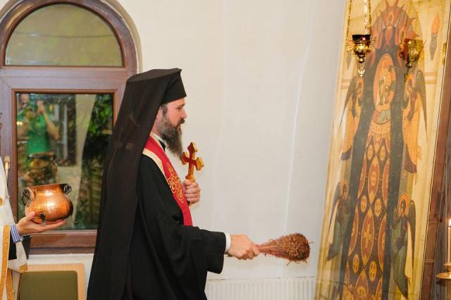 PS Macarie: „Sfântul Ioan Botezătorul nu a căutat să fie pe placul fariseilor sau al regelui, ci i-a criticat cu vehemență”