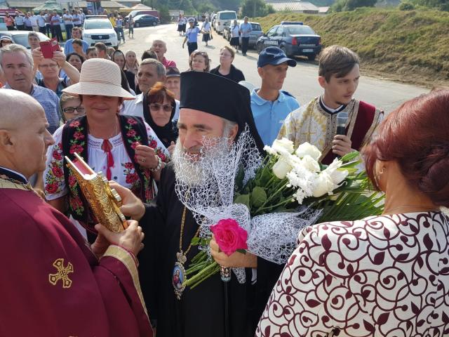 Biserica Parohiei Dieneț a fost sfinţită