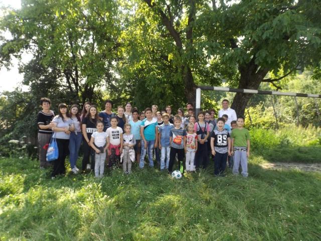 Şcoli de vară pentru tinerii din Moldova