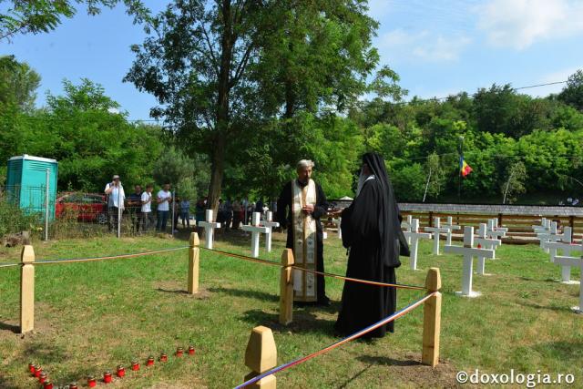 Înaltpreasfințitul Părinte Teofan a sfințit Biserica „Sfinţii Împăraţi Constantin şi Elena” din Parohia Soci