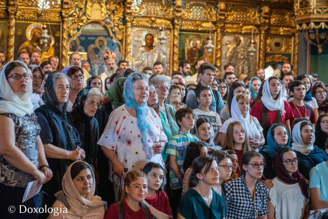 Sfântă Liturghie Arhierească pentru voluntarii ITOM 2018