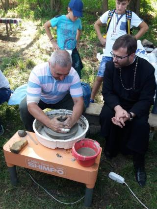 Tabără pentru 92 de copii organizată în satul Roșu, comuna Răducăneni