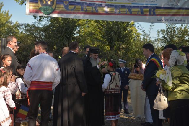 Ceremonie religioasă și militară la Cimitirul Militar Maxut: „Românul adevărat este chemat să-și apere valorile legate de neam și de familie”