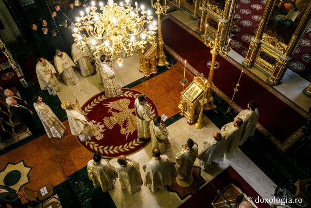 (Foto) Liturghie Arhierească în debutul celei de-a doua ediții a Festivalului de Muzică Bizantină de la Iași