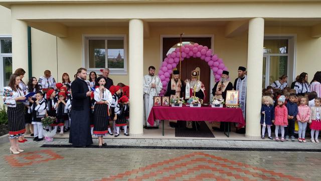 Sfinţirea noului sediu al Şcolii Primare „Sfântul Ioan cel Nou de la Suceava”