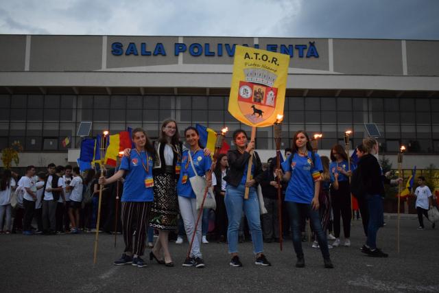 „Tânărul din Petrodava”, la final: 450 de tineri au încercat să descopere tainele mărturisirii, a jertfei și trăirii ortodoxe