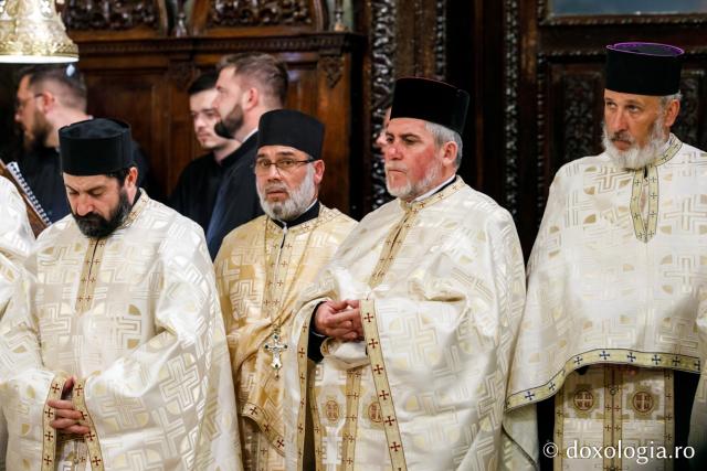 Moaștele Sfintei Mari Mucenițe Ecaterina au ajuns la Iași: „Avem nevoie ca de aer și ca de lumină de prezența Sfinților în viața noastră”