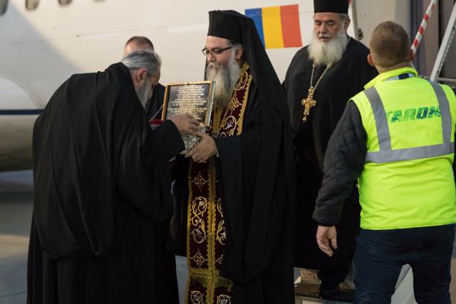 Moaștele Sfintei Mari Mucenițe Ecaterina au ajuns la Iași: „Avem nevoie ca de aer și ca de lumină de prezența Sfinților în viața noastră”