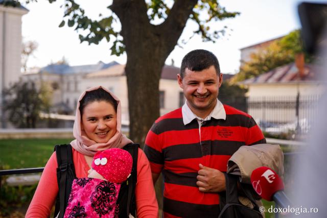 Hramul Mitropoliei Moldovei și Bucovinei la final: Moaștele Sfintei Parascheva au fost așezate în Catedrala Mitropolitană din Iași