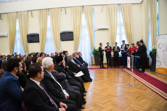 „Formal de Bun Venit” la Colegiul „Sfântul Nicolae” din Iași: „Fiind împreună, puteți să păstrați o atitudine corespunzătoare”