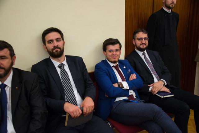 „Formal de Bun Venit” la Colegiul „Sfântul Nicolae” din Iași: „Fiind împreună, puteți să păstrați o atitudine corespunzătoare”