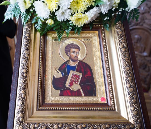Hram la Parohia „Sfântul Apostol şi Evanghelist Luca” din Iași: „Slujbele pe care le săvârşim sunt legături între inimile noastre şi punţi către Dumnezeu”