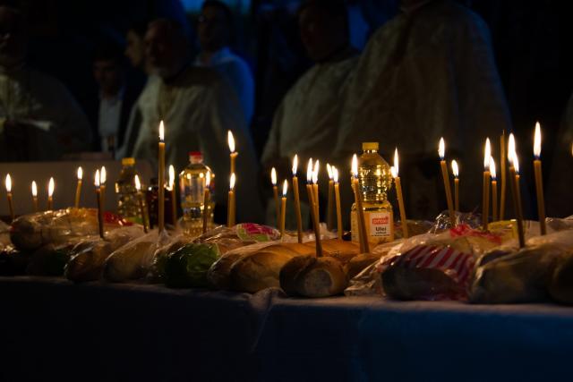 Hram la Parohia „Sfântul Apostol şi Evanghelist Luca” din Iași: „Slujbele pe care le săvârşim sunt legături între inimile noastre şi punţi către Dumnezeu”