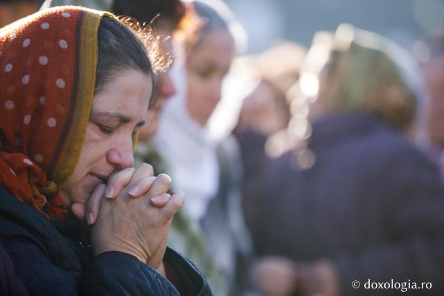 (Foto) Chipuri de închinători – o viaţă întreagă alături de sfinţii lui Dumnezeu – 2019