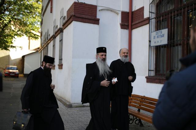 Părintele Mitropolit Teofan: „Votul de astăzi este o problemă de conștiință”