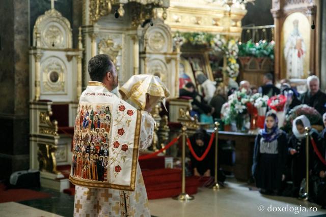 În ajun de hram, Sfânta Liturghie arhierească – PS Damaschin Dorneanul a slujit la Catedrala Mitropolitană