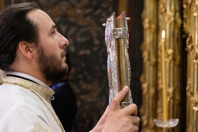 Mai mulți ierarhi s-au rugat împreună cu Patriarhul României la 11 ani de la întronizarea sa