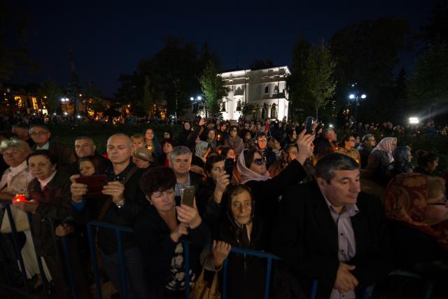 Hramul Sfintei Parascheva: 23.000 de pelerini au străbătut „Calea Sfinților” la Iași