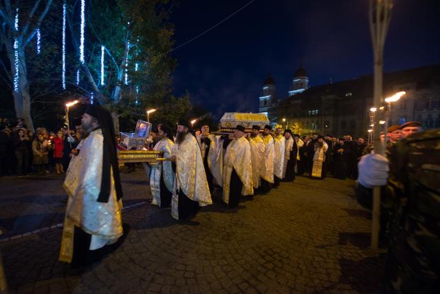 Hramul Sfintei Parascheva: 23.000 de pelerini au străbătut „Calea Sfinților” la Iași