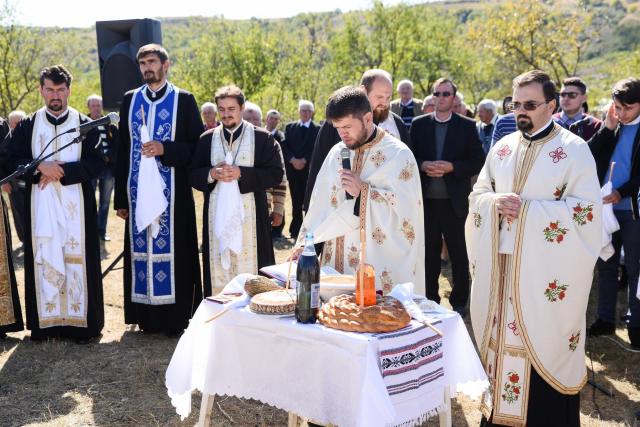 Simpozion dedicat Centenarului Marii Uniri la Gugeşti