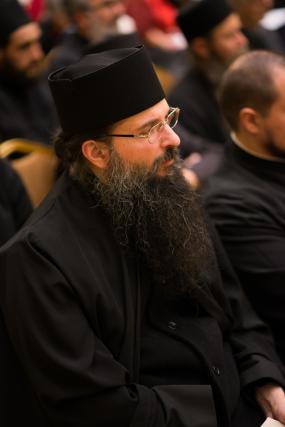 A debutat Colocviul internaţional „Întâlnirea cu Duhovnicul - Părintele Sofian Boghiu”