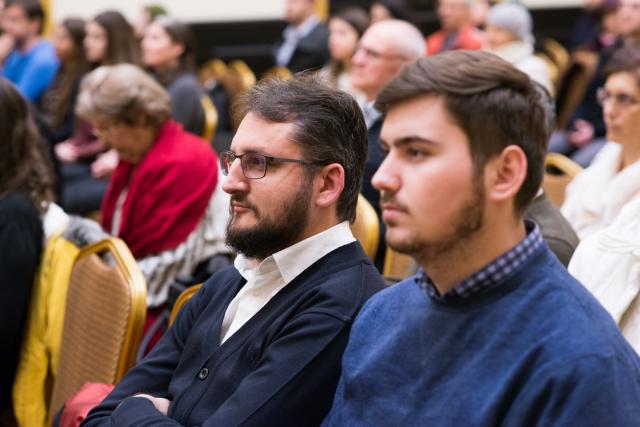 A debutat Colocviul internaţional „Întâlnirea cu Duhovnicul - Părintele Sofian Boghiu”