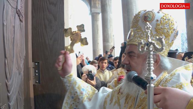 (Video) Catedrala Națională a fost sfințită