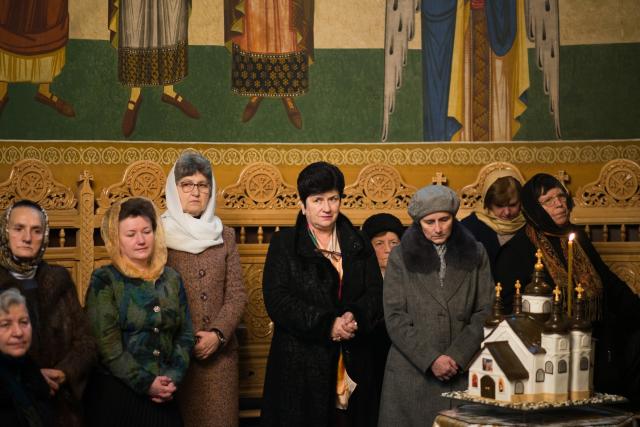 IPS Părinte Mitropolit Teofan, prezent la hramul „Altarului din Poiana liniștii”