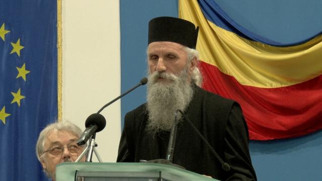 (Video) Părintele Sofian Boghiu – chip de lumină – Ierom. Ilarion Dan
