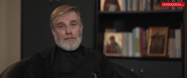 (Video) Un Episcop ia în ocrotire un tânăr și-l îndrumă pe calea spre sfințenie
