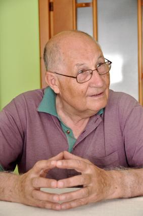 Scriitorul Grigore Ilisei a primit „Crucea Moldavă”
