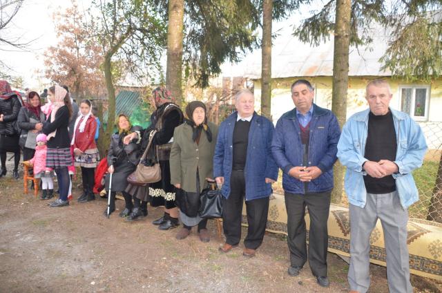 Biserica din satul sucevean Vâlcele, sfinţită de Preasfinţitul Părinte Damaschin Dorneanul