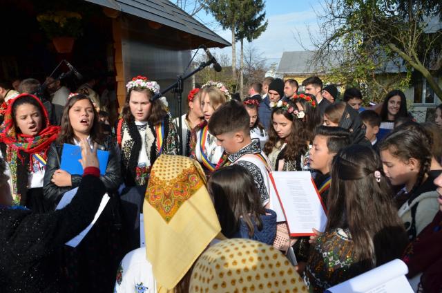 Biserica din satul sucevean Vâlcele, sfinţită de Preasfinţitul Părinte Damaschin Dorneanul