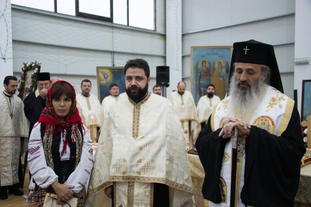 Sfințire de capelă la Liceul Tehnologic Special din comuna Ștefan cel Mare: „Întotdeauna românul, în casa lui, a avut un colț de rugăciune”