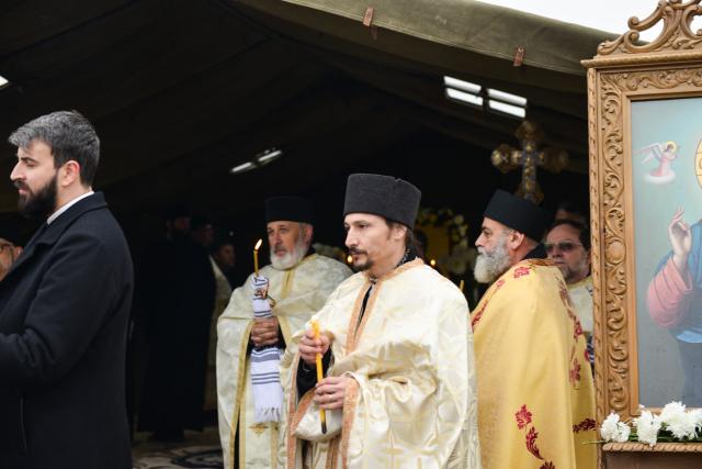 Sfințire de loc de biserică în Bucium-Iași: IPS Mitropolit Teofan a pus piatra de temelie