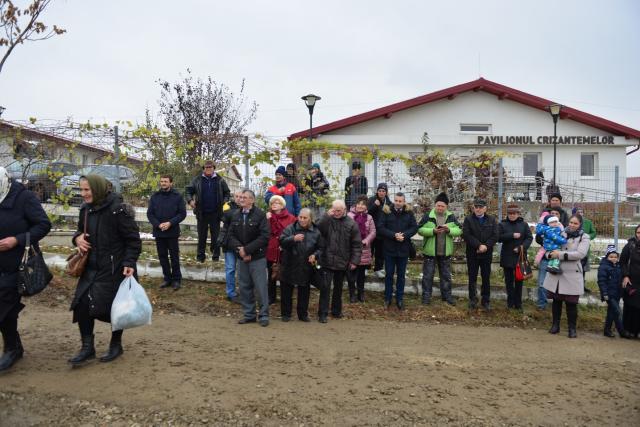 Sfințire de loc de biserică în Bucium-Iași: IPS Mitropolit Teofan a pus piatra de temelie
