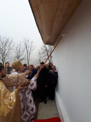 Slujbe arhiereşti în trei protopopiate ale Moldovei