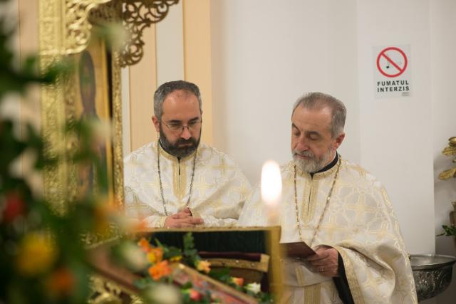 Slujire arhierească la hramul Bisericii Vovidenia din Iași