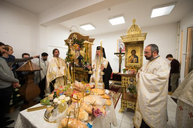 Slujire arhierească la hramul Bisericii Vovidenia din Iași