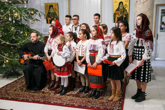 Colindători la Reședința Mitropolitană 2018 – Parohia Șendreni
