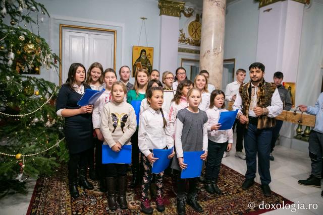 Colindători la Reședința Mitropolitană 2018 – Parohia Iacobeni